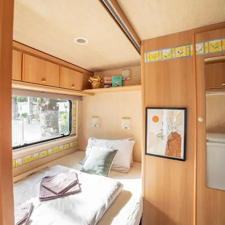 Italia 90 Caravans